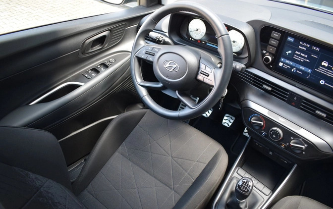 Hyundai Bayon cena 79900 przebieg: 8100, rok produkcji 2022 z Brzeszcze małe 407